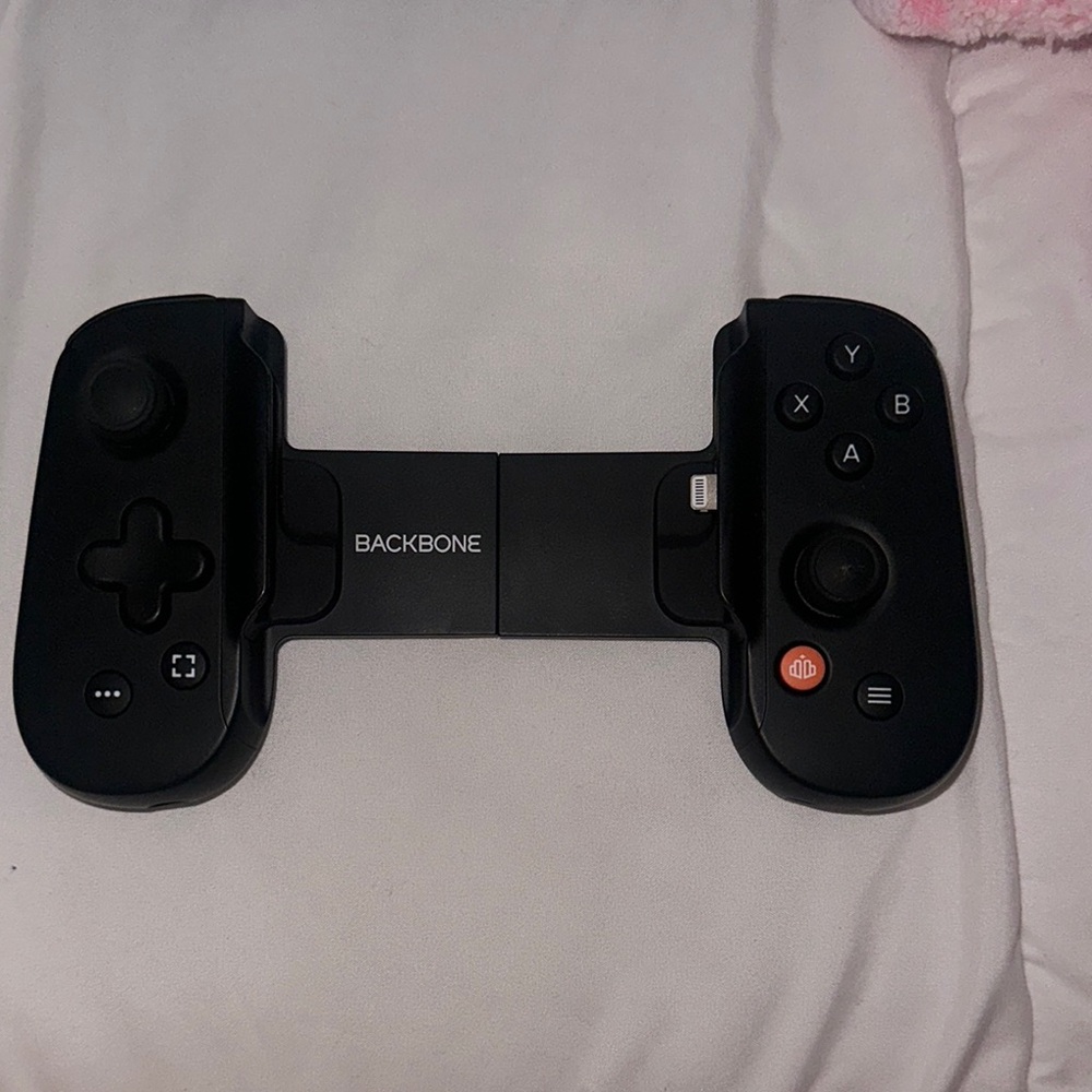 Black Mobile Gaming Controller